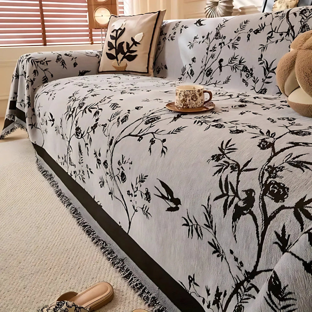 Elegantní květinový vzorový hod s třásněmi