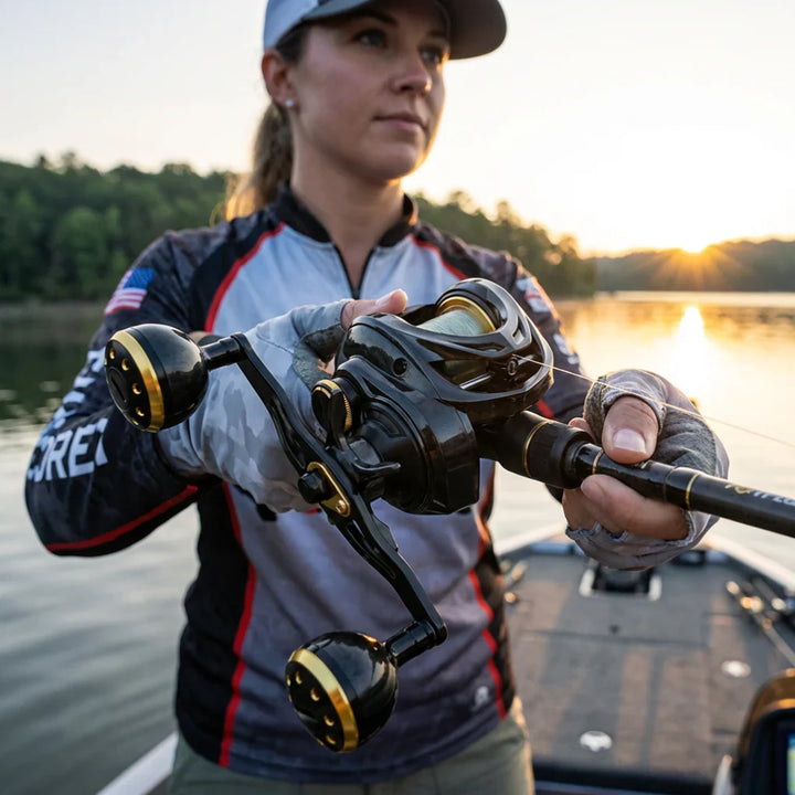 Nízko-profilový baitcasting naviják