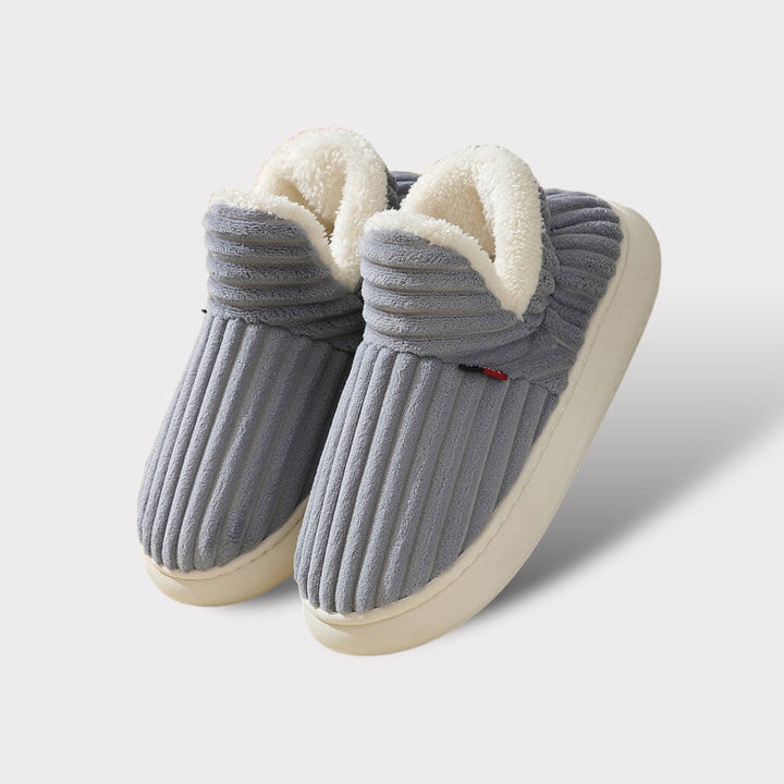 Ultra-teplé ergonomické kožené pantofle