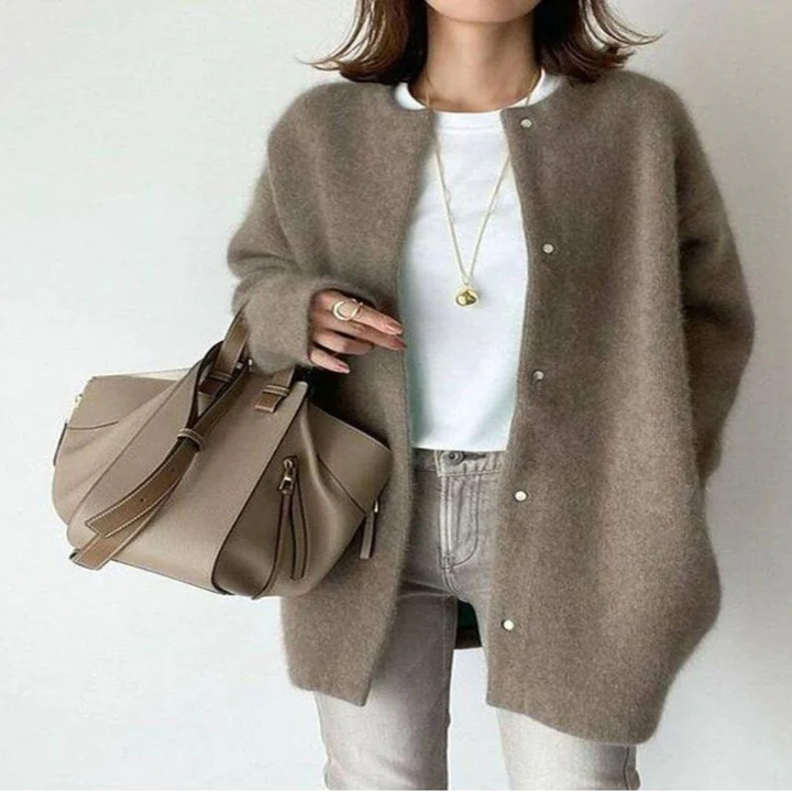 Verena pletený cardigan – univerzální styl pro vrstvené vzhledy