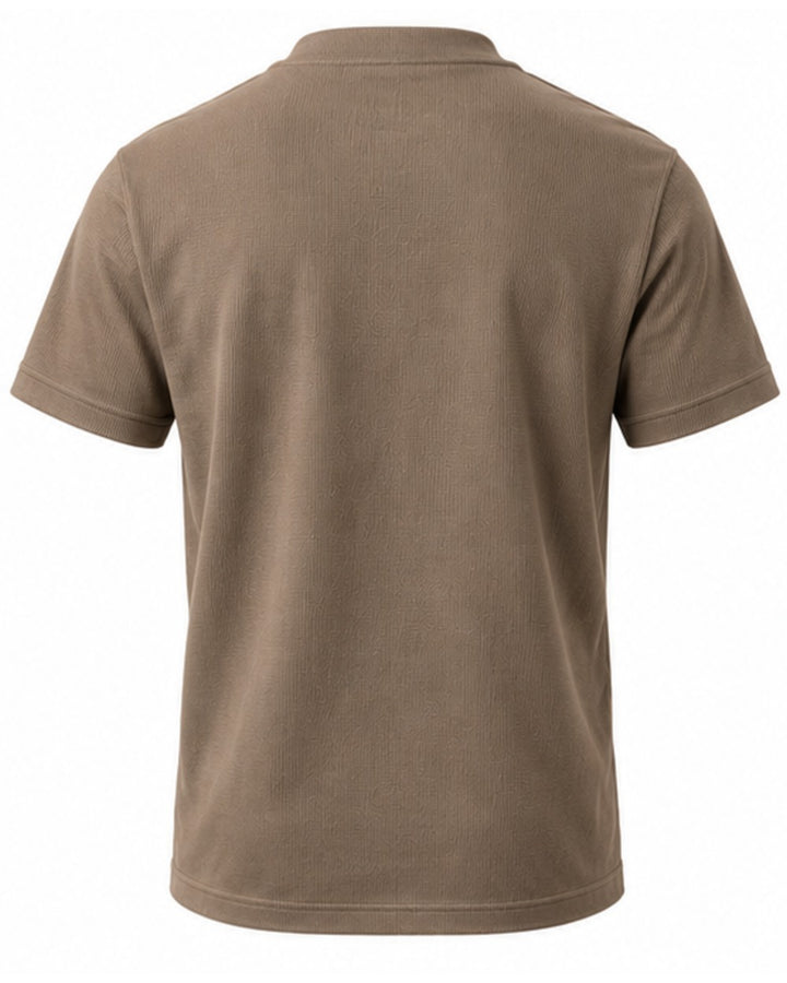 Šedobéžové pánské tričko henley, pohled zezadu bez potisku